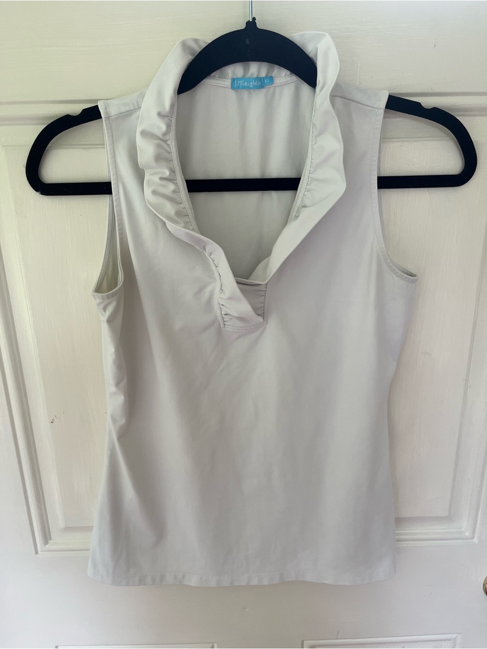 J. McLaughlin XS White Sleeveless Ruffle V-Neck Tank